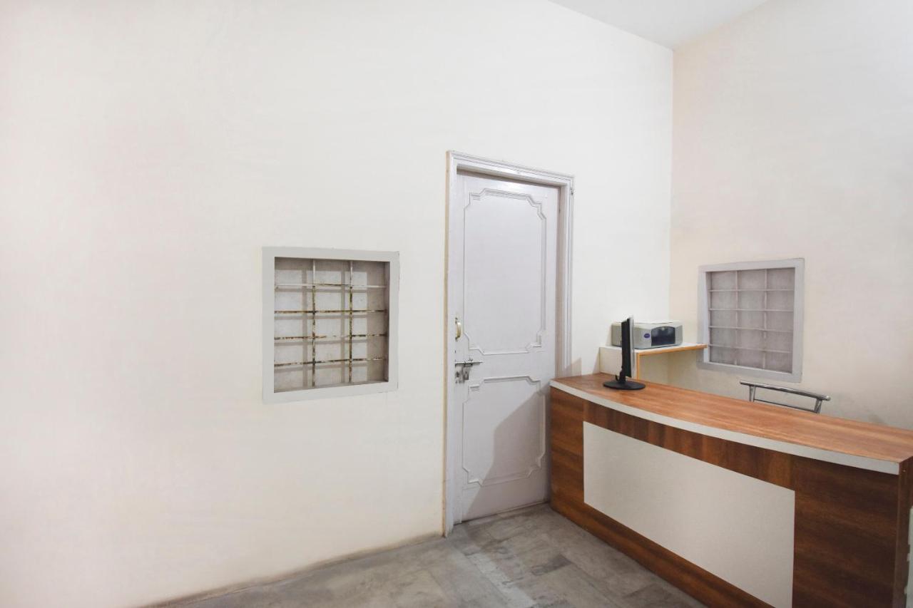 Spot On 70295 Sky Inn Jalandhar Exterior photo